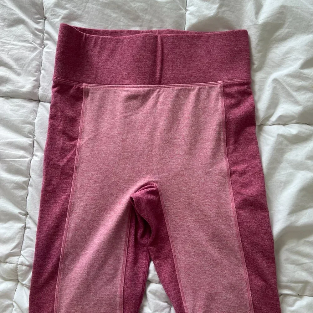 Bandier Women's We Over Me Pink Sunrise Color Block Leggings - Picture 4 of 6